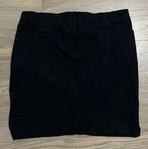 Motherhood Maternity black skirt size Medium