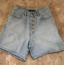 vintage light wash high waisted mom style shorts size 30