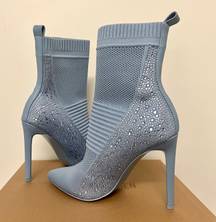 Steve Madden Baby Blue Maxwelle Ankle Sock Boots w Rhinestones Size 10