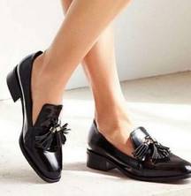 Jeffrey Campbell Lawford Tassel Black Loafers Preppy Minimalist size 6