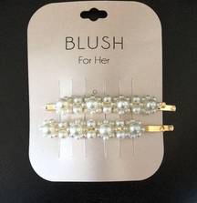 2 Elegant Blush Pearl Daisies Bobby Pins