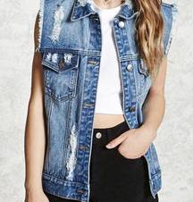 Forever 21 Foreve21 Oversized Distress Denim Blue Jean Biker Button Front Sleeveless Jacket