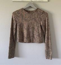 American Eagle  Outfitters Leopard Long Sleeve Crop Top