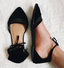 Black Pointed Toe Flats