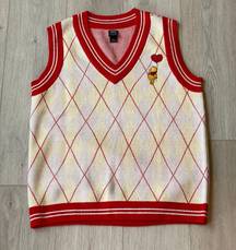 Disney Winnie The Pooh Sweater Vest Size Junior MD Valentine