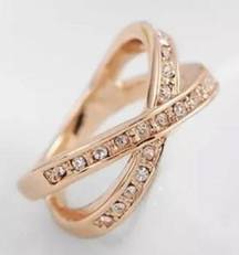 Rose Gold Austrian Crystal Criss Cross X Ring