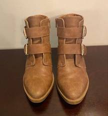 Boots size 6  zipper