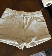 Levi’s Beige Cotton Shorts