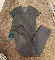 FIGS Scrubs Set Graphite