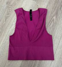 Urban Outfitters Hailey Seamless Plunge Cropped Tank Top