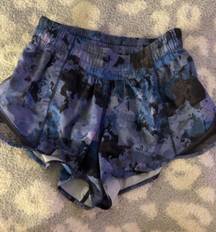 Lululemon Hotty Hot Short 2.5”