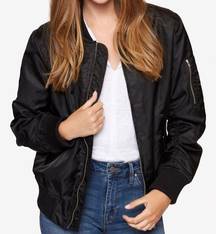 25.  BLACK BOMBER JACKET LARGE/PTP:21”/LENGTH:24”