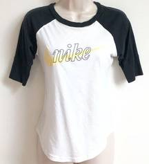 Nike  cotton raglan t shirt top size small pullover white black yellow