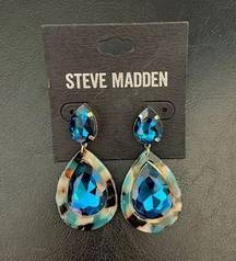 Dressy Steve Madden Turquoise Blue Stone & resin Earrings
