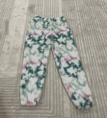 Green and purple print fuzzy sweatpants