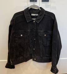 Moto Cropped Denim Jacket