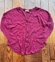 Womens Medium Longsleeve Henley Sweater