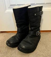 UGG ‎ Women’s Size 7 Kensington Biker Black Leather Fur Lined Buckle Boots 5678