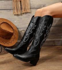 Black Cowboy / Cowgirl Boots