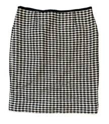 TORY BURCH Houndstooth pencil skirt. Size 8 EUC