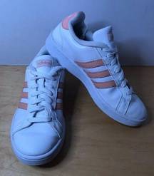 Adidas Women’s Cloud Foam Pink and White Sneakers Size 8