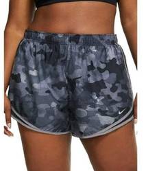 Nike  Plus Women's Tempo Dri-FIT Running Shorts Wolf Grey Camo 1X