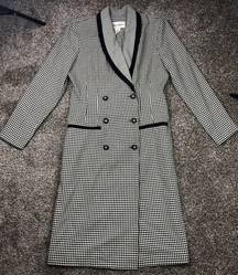 Danny and Nicole Vintage Black Cream Houndstooth Coat Size 10