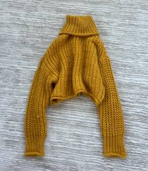 Cropped Yellow Gold Sweater