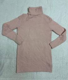 Forever 21  turtleneck sweater size small