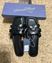 Universal Thread Black Sandals