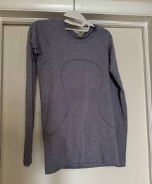 Lululemon Swiftly Tech Long Sleeve 2.0 Size 6 Violet Verbena