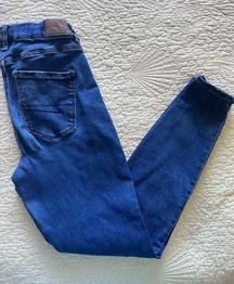 American Eagle Size 4 “Next Level Stretch” Denim Blue Jeans