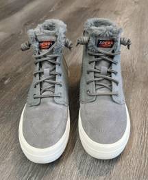 sneaker boot