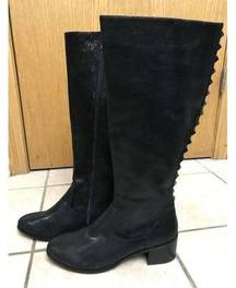 Adrianna Papell Paige Black Florence Suede Boots Size 10