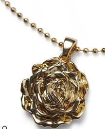 Rose Choker On A Chain Gold