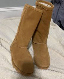 Old Navy brown boots