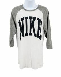 Nike  White Grey Black Logo Front 3/4 Sleeve Tee S