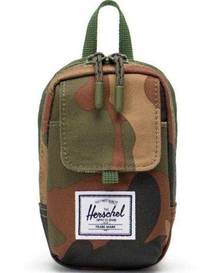 Herschel Supply Company The Herschel Supply Co. Small Form Crossbody Bag