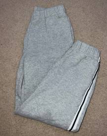 Brandy Melville Rosa Sweatpants