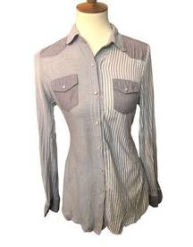 Almost Famous gray and white color block button down with Pearl snaps