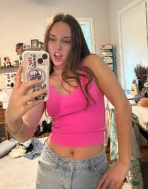 pink tank top 