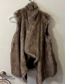 Mossimo Supply Co Faux-Fur Vest