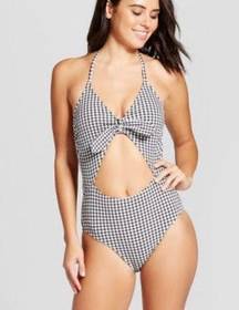 Xhilaration Black & white gingham 𝅺swimsuit