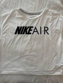 Nike Air Cropped Tank