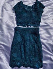 2 piece skirt and top formal dressy set size: 3