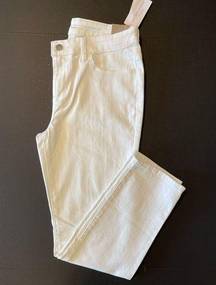 Chico’s Perfect Stretch Girlfriend slim ankle white jeans size O NWT
