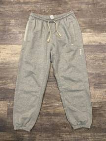 Nike Women’s Sweatpants