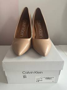High Heel Beige/Taupe Shows Size 10