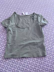 H&M Divided Crop Top