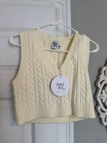 Sydney Cropped Sweater Vest Cream